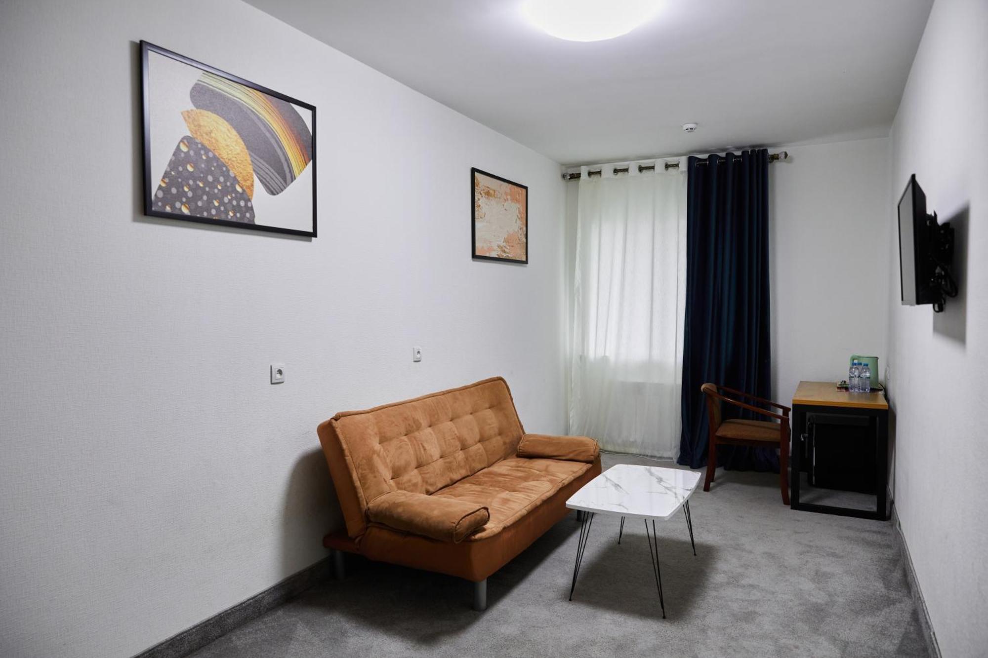 Art Plaza Hotel طشقند المظهر الخارجي الصورة