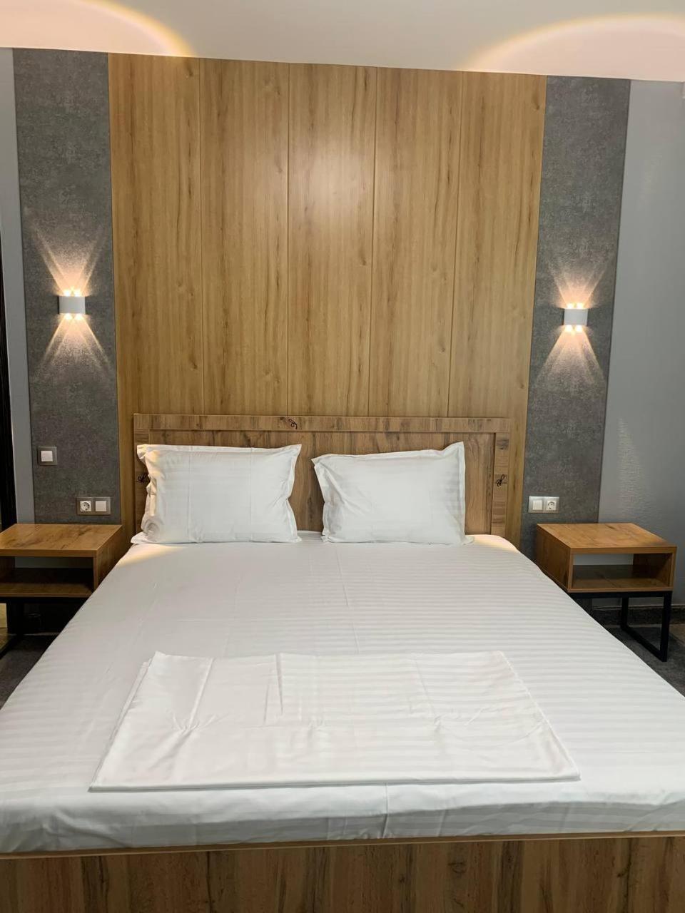 Art Plaza Hotel طشقند المظهر الخارجي الصورة