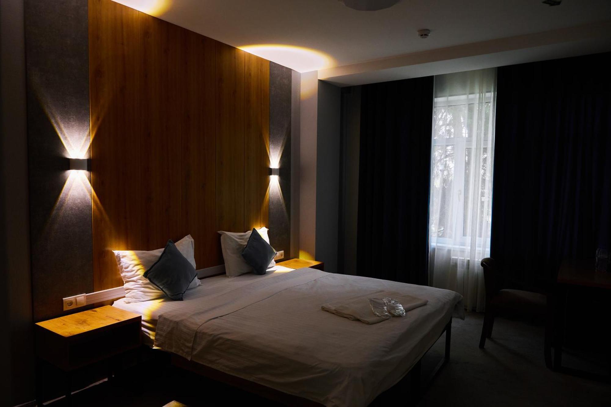 Art Plaza Hotel طشقند المظهر الخارجي الصورة